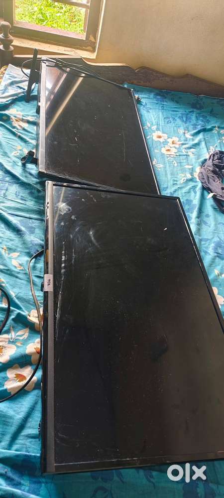 Tcl and Samsung tv