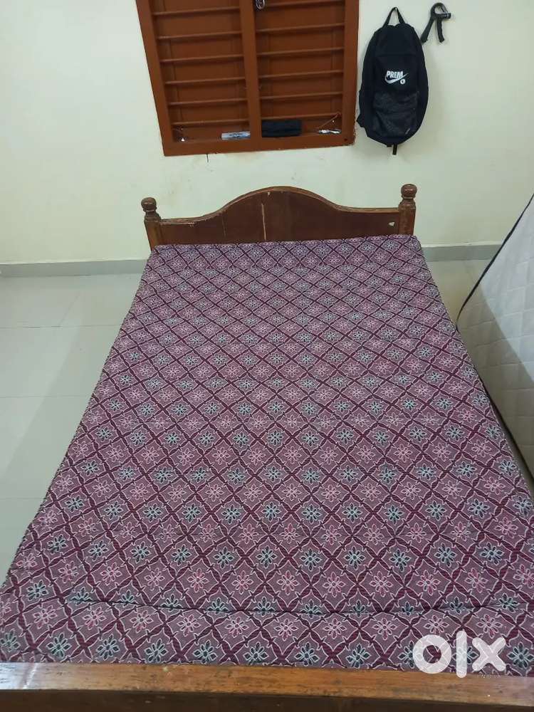 SINGLE COT BED WITH MATTRESS