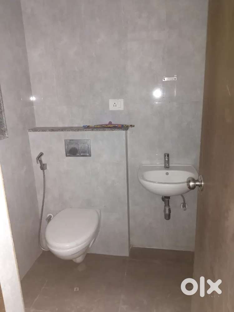 2 bhk ac flat available for rent