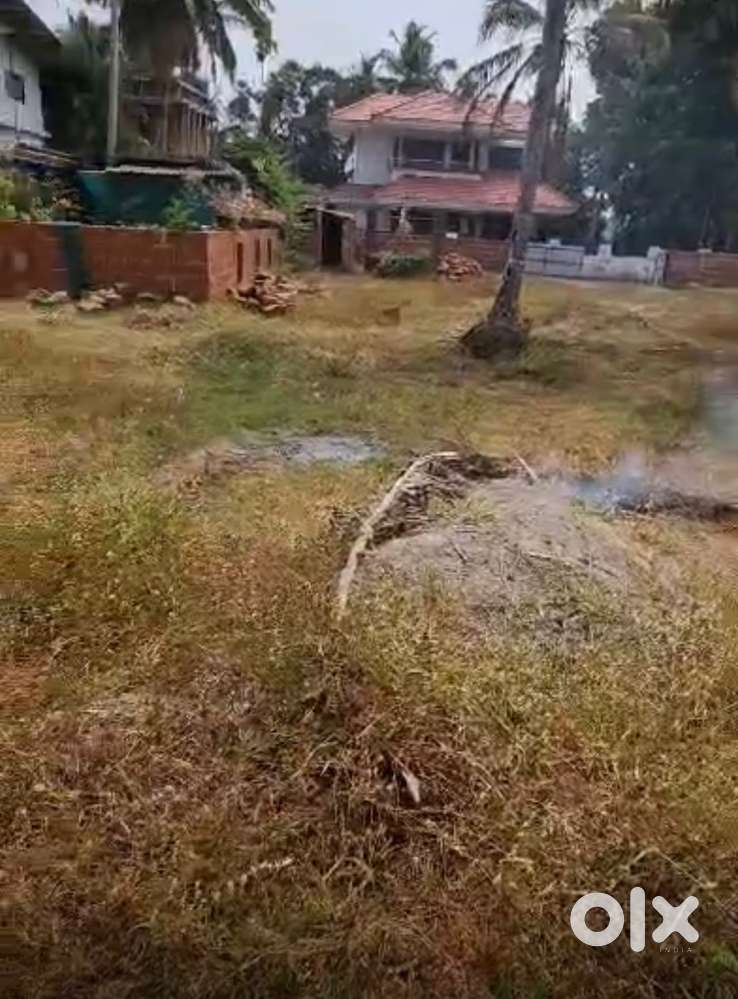 Near Highway Resedential plot