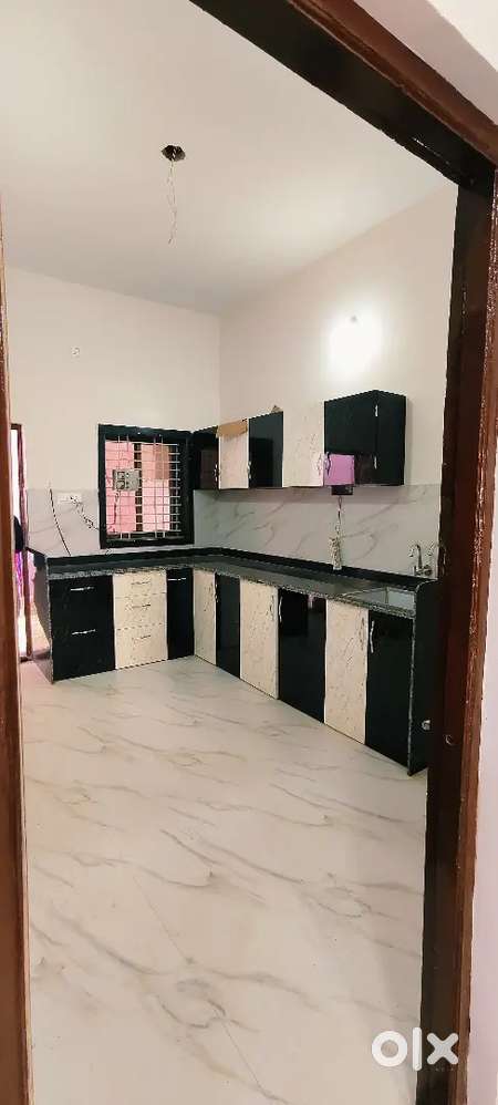 कैलाश नगर एकता चौक के पास प्राइम लोकेशन में 4 Bhk House Avilable