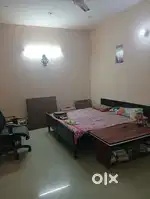 1 Room on sharing basis in 1 bhk