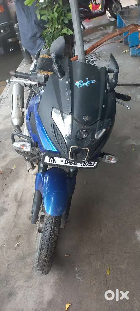 Bajaj pulsar 220 year 2013 petrol km 36105