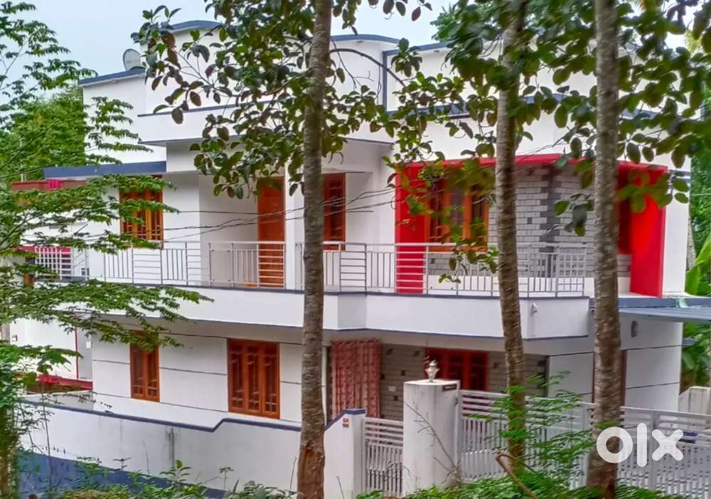 3 bhk house for lease.