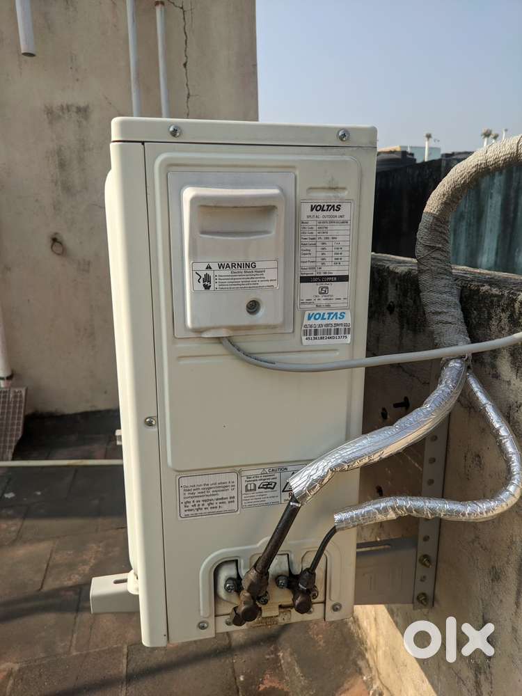  Voltas 1.5 Ton Inverter AC – Only 6 Months Old