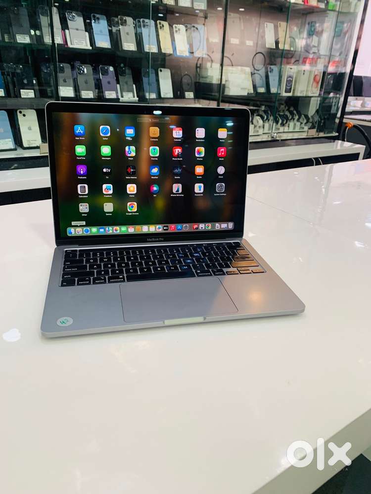 Apple MacBook Pro  13inch  2020  i7  32GB  512GB  A2251