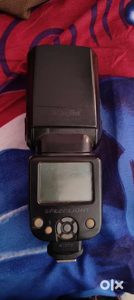 Canon 200 d Camera 55-250 lens