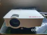 E-gate Android projector