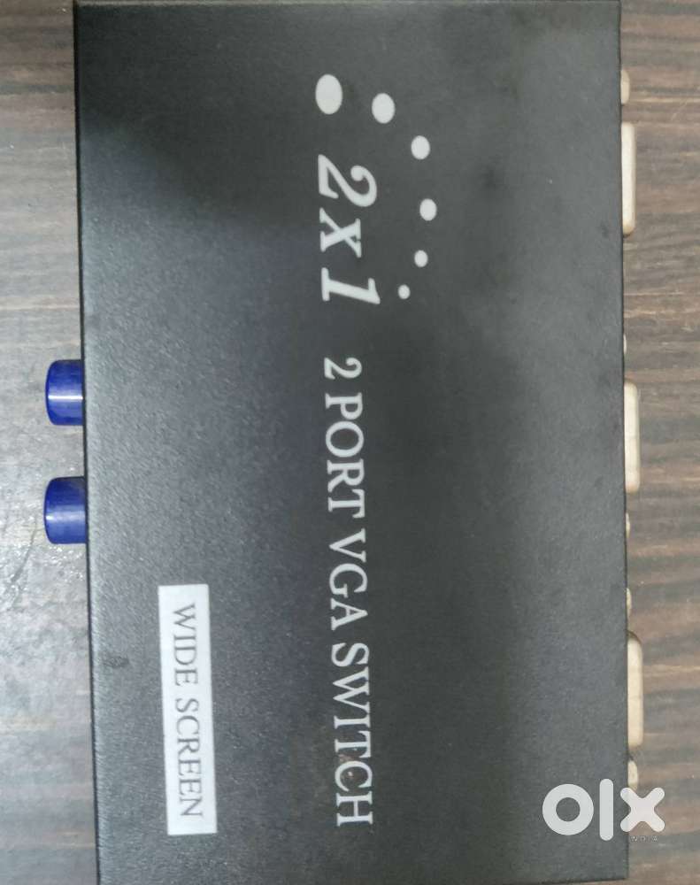 VGA SPLITTER WITH LONG VGA CABLE