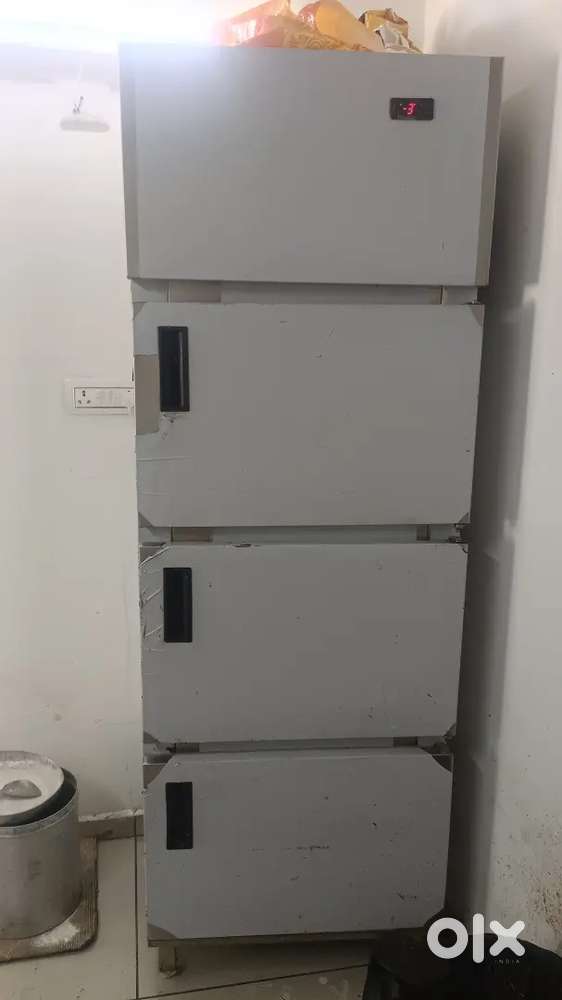 Hotel fridge 450/- liter