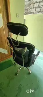 Revolving Office Chair