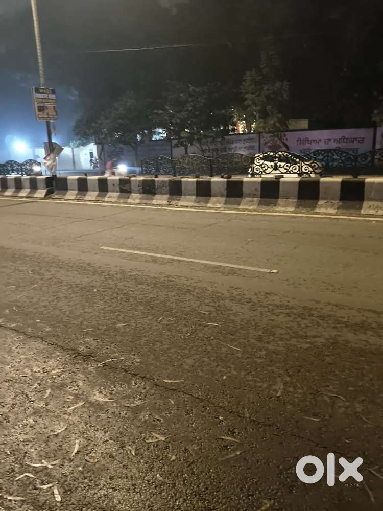 Guru teg bahadur nagar 150 gaj plott