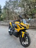 Bajaj Pulsar RS 200 excellent condition bike
