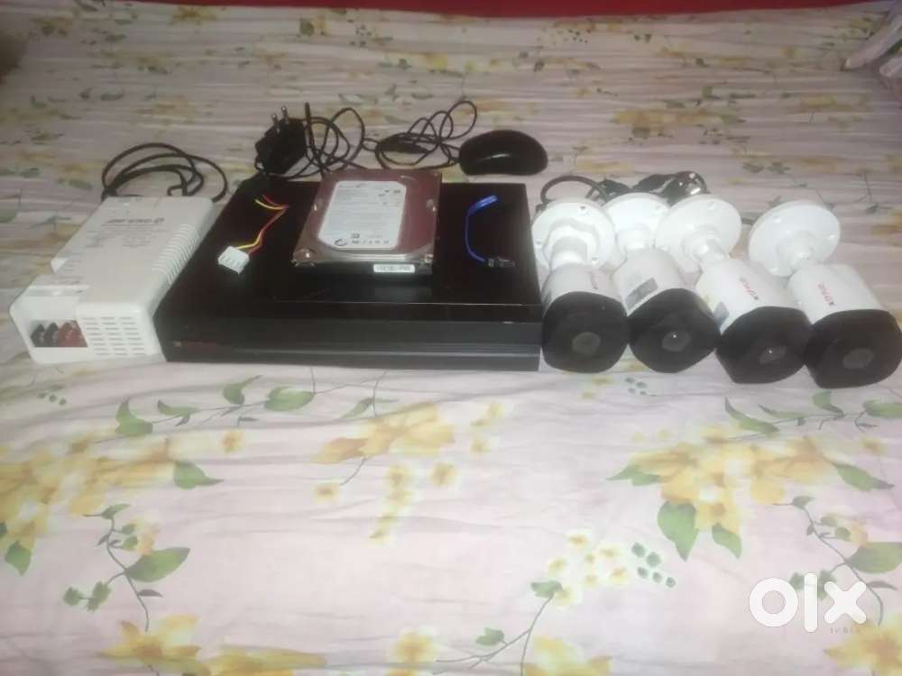 CP PLUS 16 CHANNEL HD DVR 4 CP PLUS HD CAMERA WD 500 GB HDD ERD SMPS