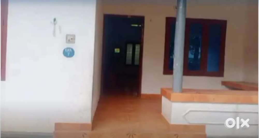 A house for rent near Udiyankulangara petrol bubk
