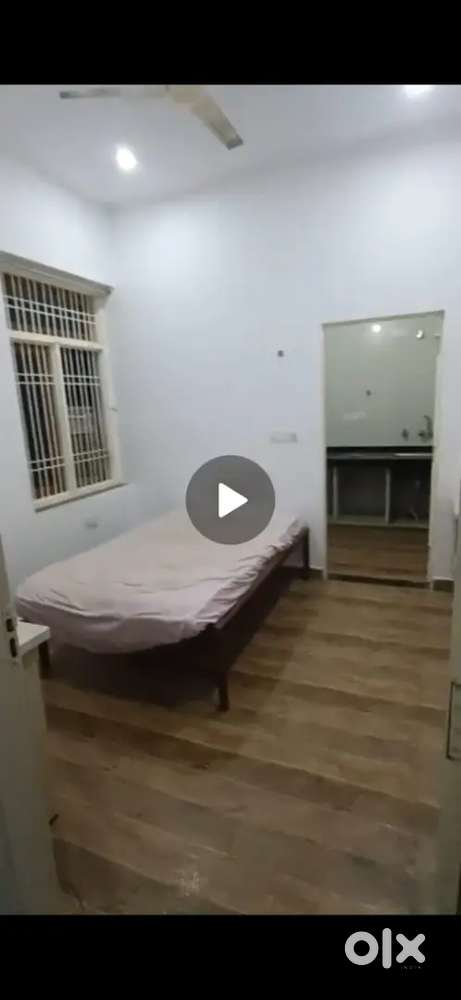 1RK available for rent in Siddharth Nagar