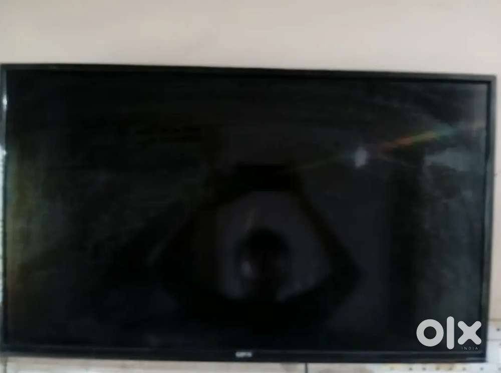 QFX 32inch T.V