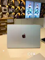 MacBook Air M4 (15.3inch) 16GB/256GB Under Warranty