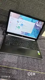 *Hp Laptop 15-dalxxx
I7 8 th gen
256 GB SSD
16 GB Ram
Webcam
15.6*