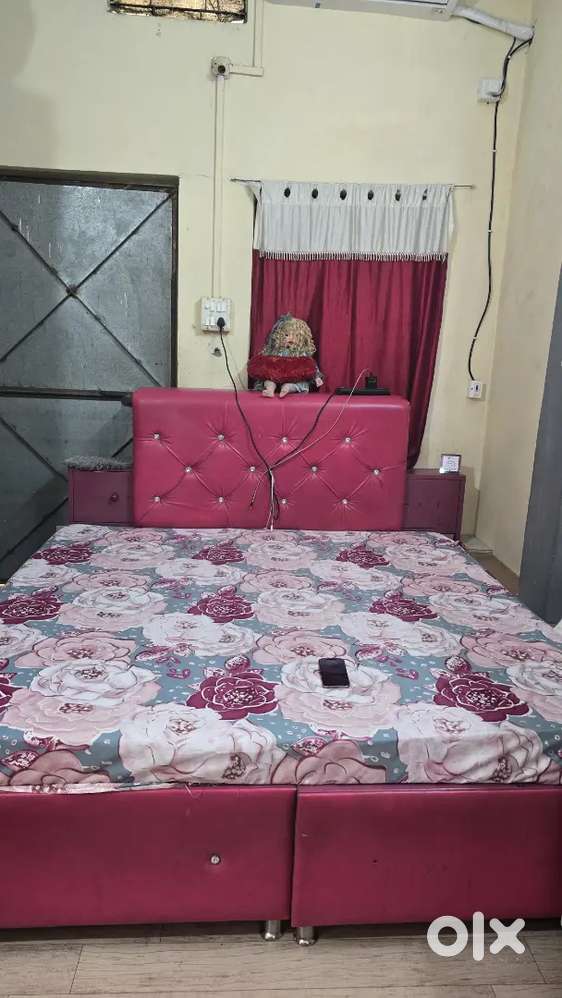 Duble Bed king size with gadda