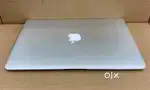 APPLE MACBOOK AIR A1466 I5 8GB 256GB