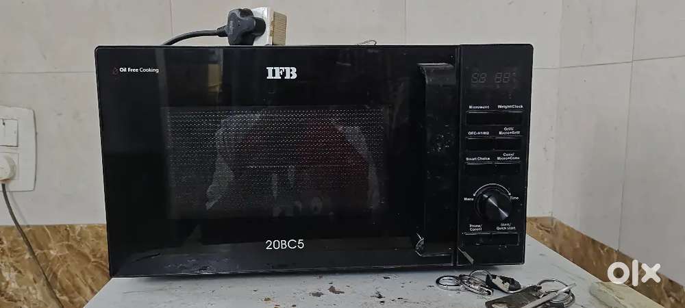 Conventional Microwave oven IFB with Garanty