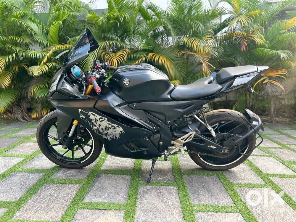 Yamaha v4  20222