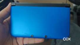 Nintendo 3DS XL Blue - PS5 iPod