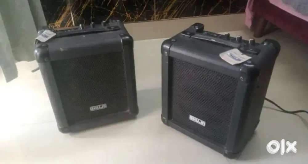 Ahuja portable amplifiers