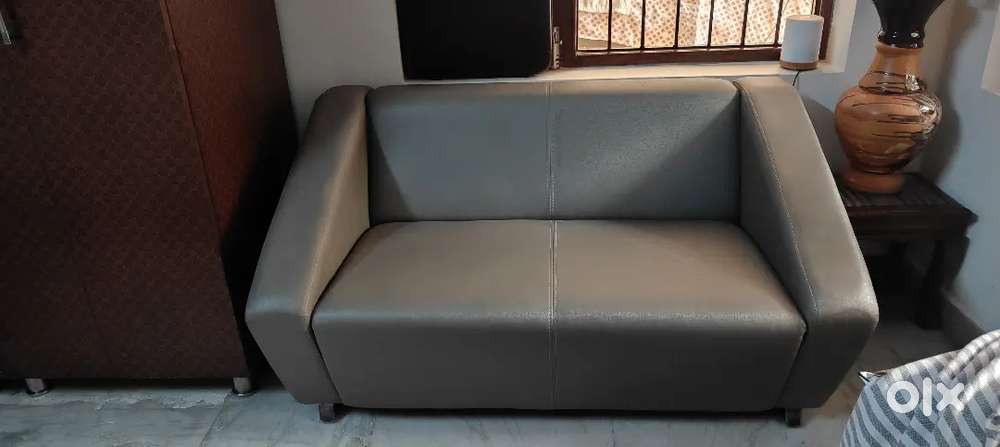 Glass Palace Sofa Set
