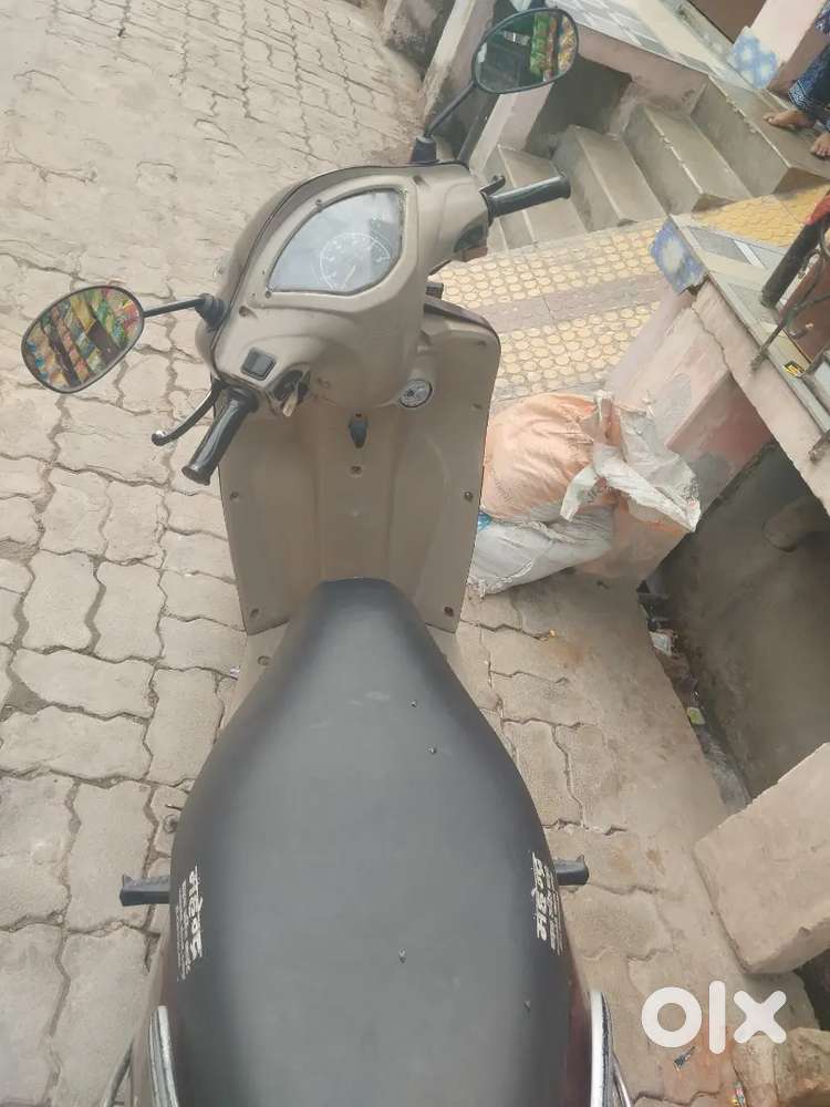 Paiso ki jarurat hai