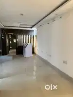 Space available on 1st floor rent