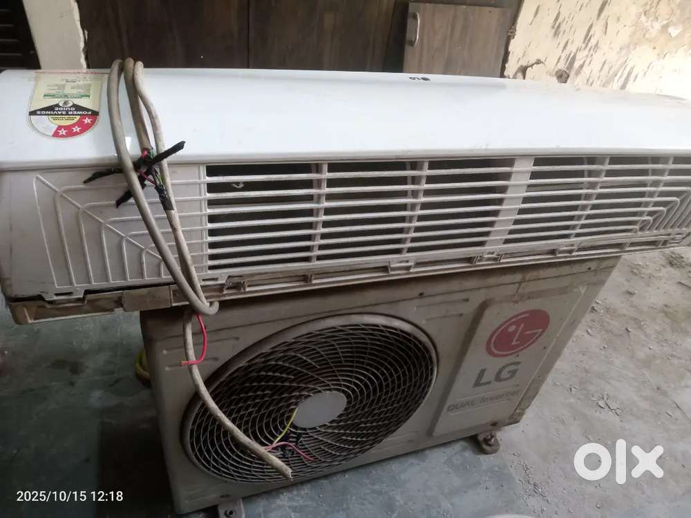 Lg dowel inverter ac good condition