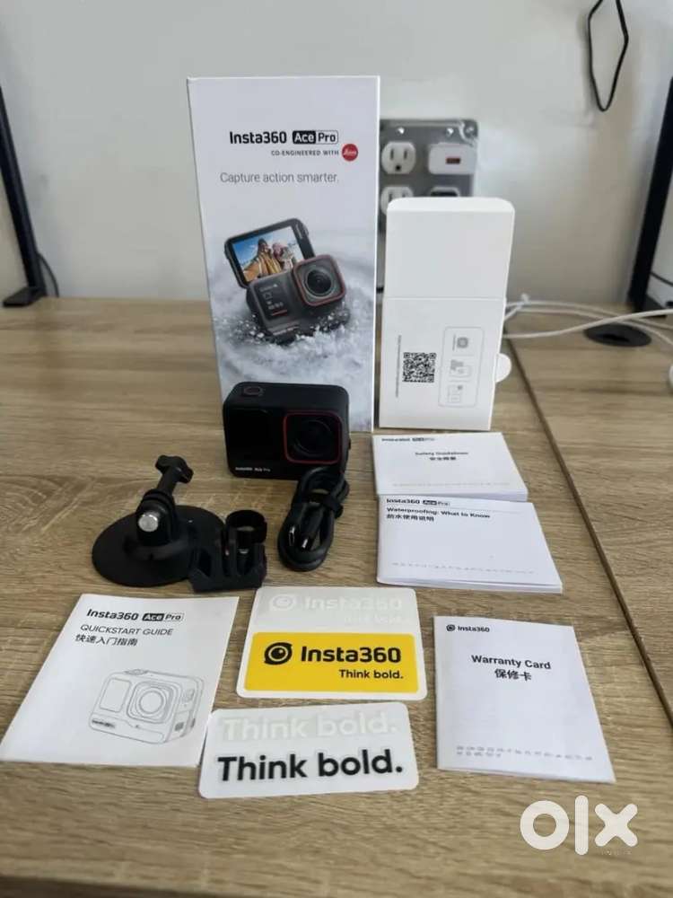 Insta360 Ace Pro GoPro Camera - In Box - Accessories Included