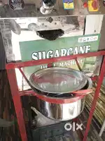 Sugarcane juicer machine