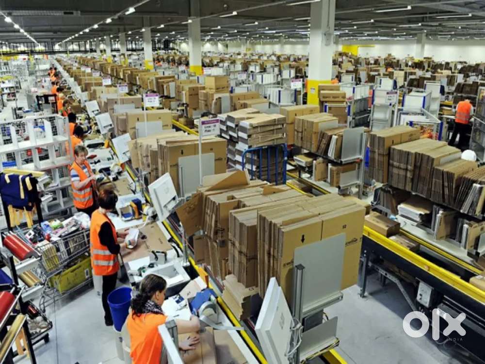 @@Food and room  accommodation with genuine package in warehouse