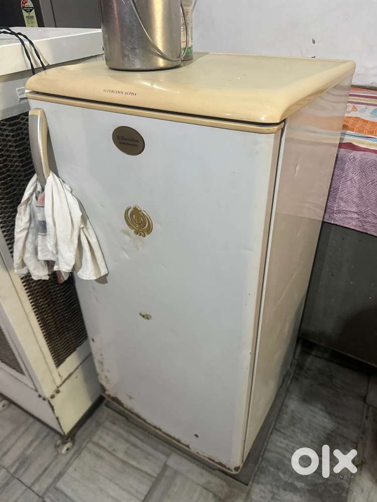 Kelvinator  Super cool Alpha fridge