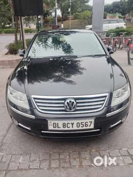 Volkswagen Phaeton 2011 Petrol Well Maintained