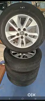 Innova crysta 16 alloys and used tyers