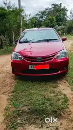 Toyota Etios Liva 2012