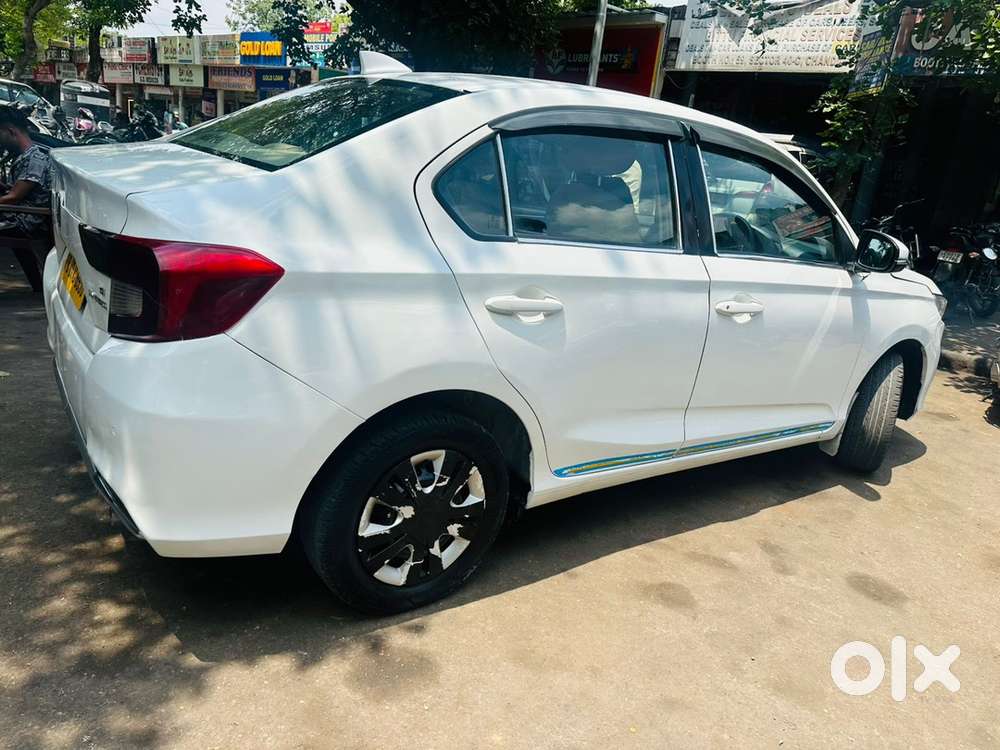 Honda amaze