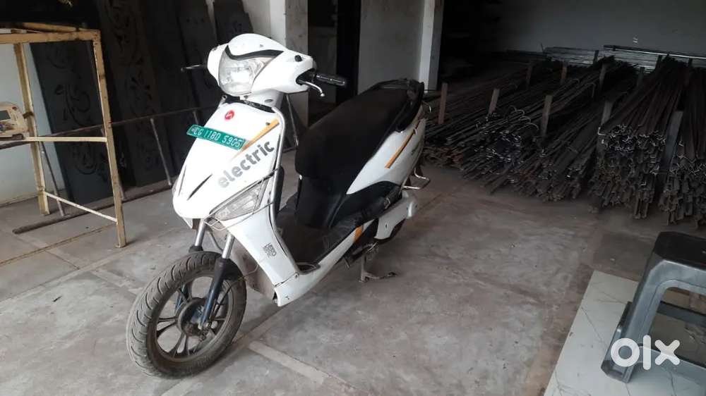 Hero electric scooty