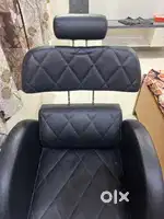 Salon makeup chair