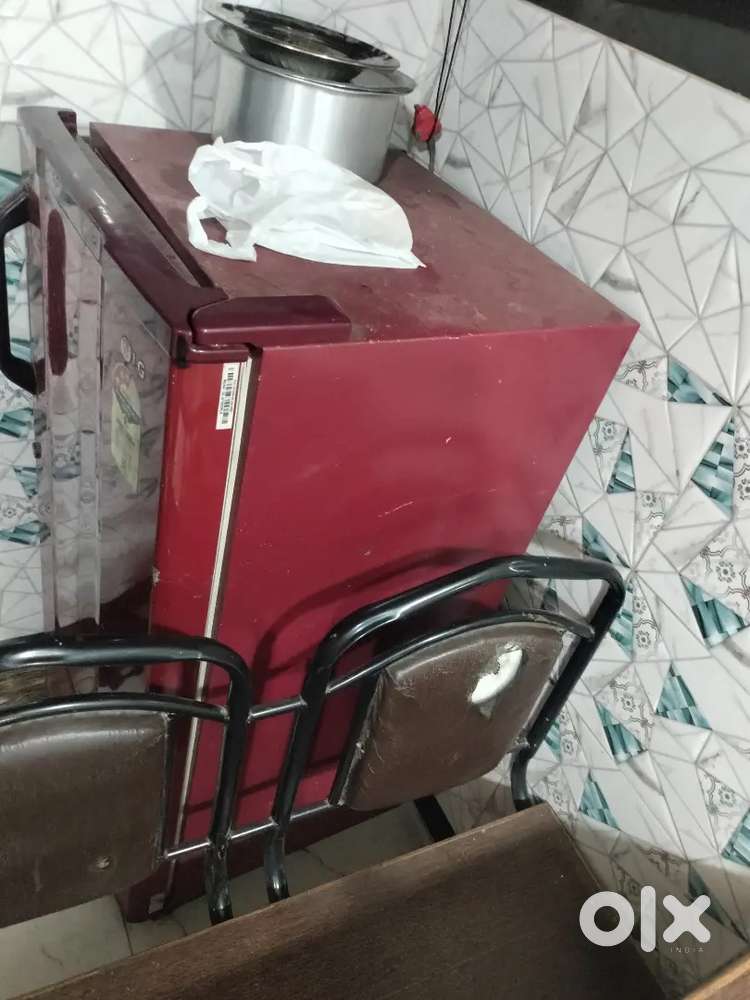 Fridge urgent seling good condition