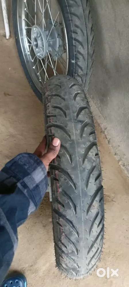 Bullet ring tyres