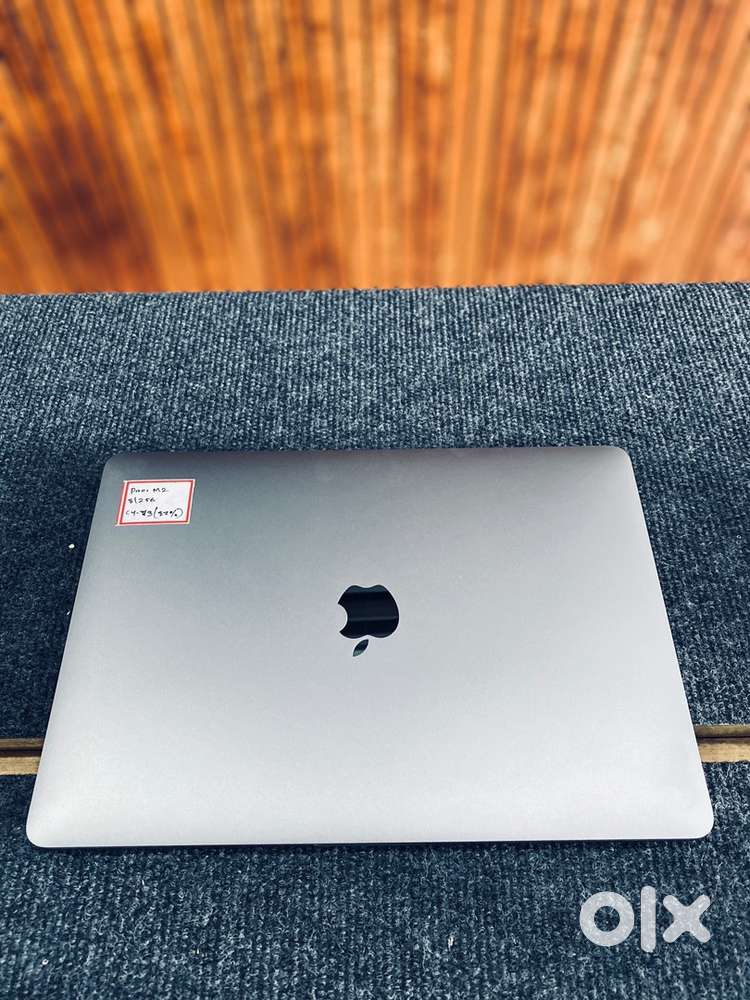 MacBook Pro 13-inch,Apple M2, 2022 Touchbar 8/256