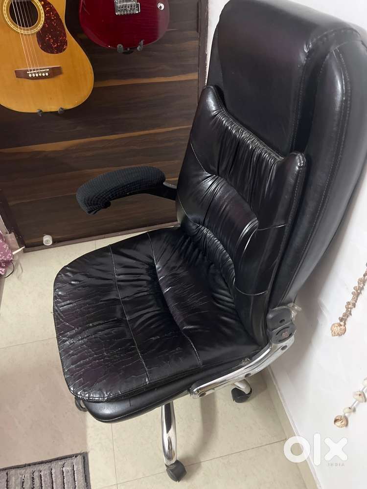 Leather chair urgeltly sell