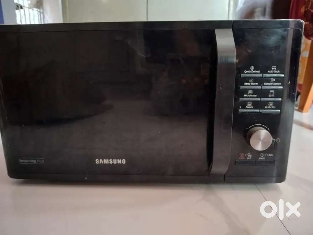 Unused Samsung Microwave Oven