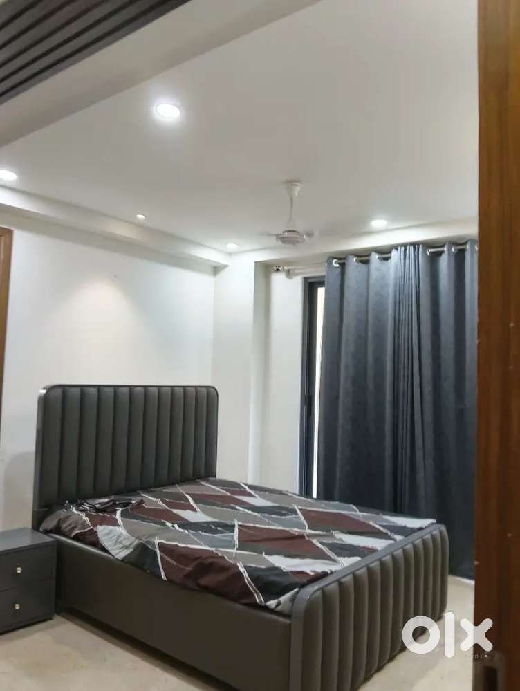 Studio appartment jagrati enclave independent seprate room