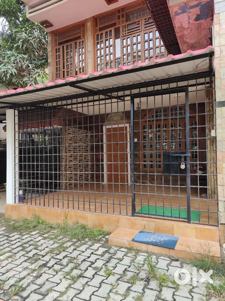 House at Christian Basti for rent